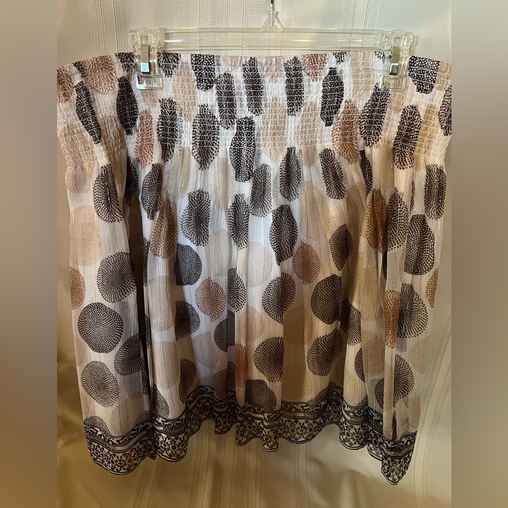 White House Black Market Silk Skirt. Size XL.